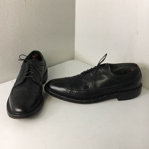 Freeman Mens Black Leather Sz 11 AA Wingtip Contour Cushion Dress Shoes